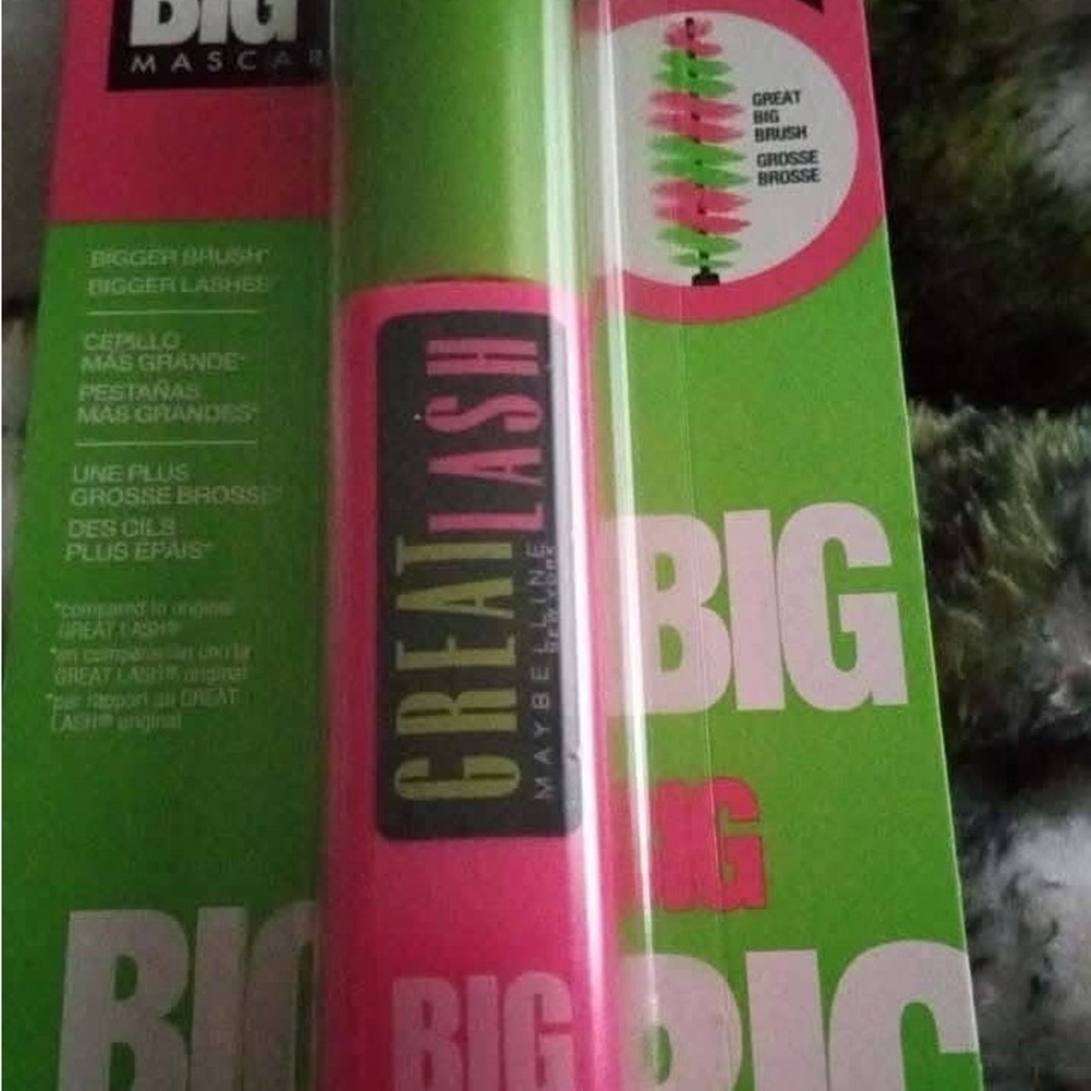 Maybelline Great Lash Mascara - Vibrant Pink and Green